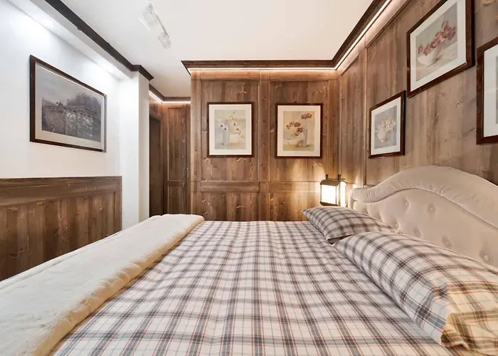 Square 2 Bedr Alpin Elegance Apartment *