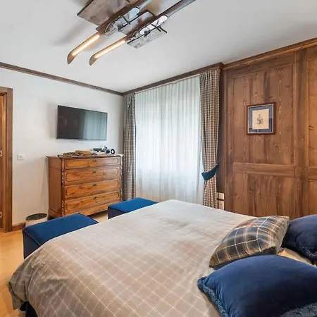 Square 2 Bedr Alpin Elegance Apartment *